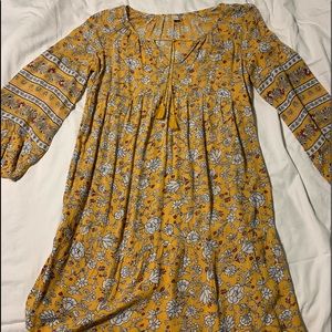 Women’s long sleeve dress